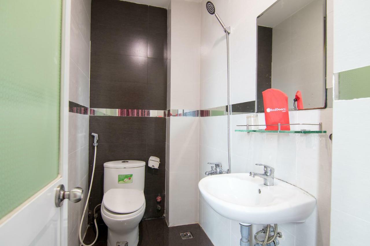 Reddoorz Plus Near Mien Tay Bus Station 2 Cidade de Ho Chi Minh Exterior foto