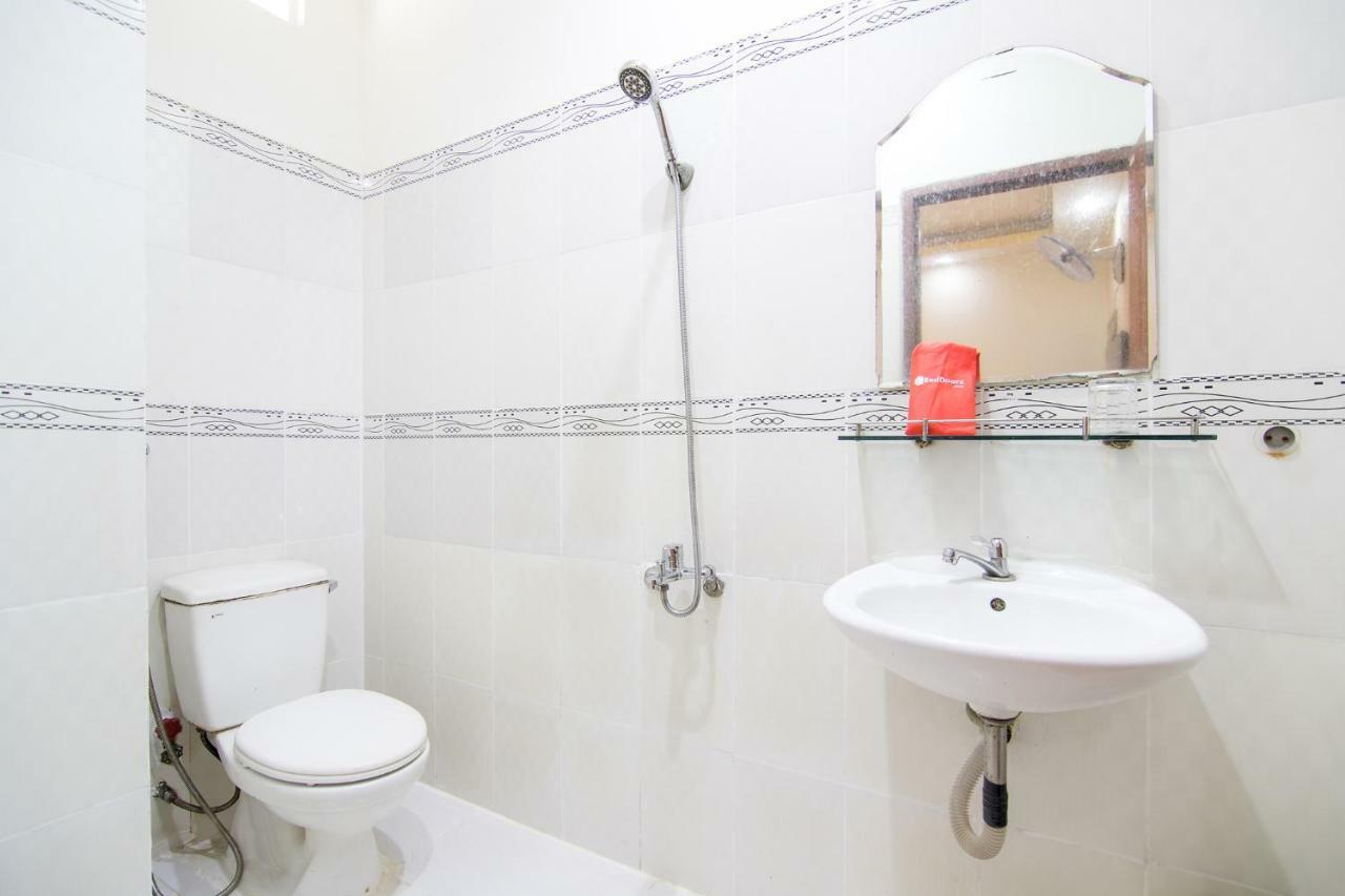 Reddoorz Plus Near Mien Tay Bus Station 2 Cidade de Ho Chi Minh Exterior foto